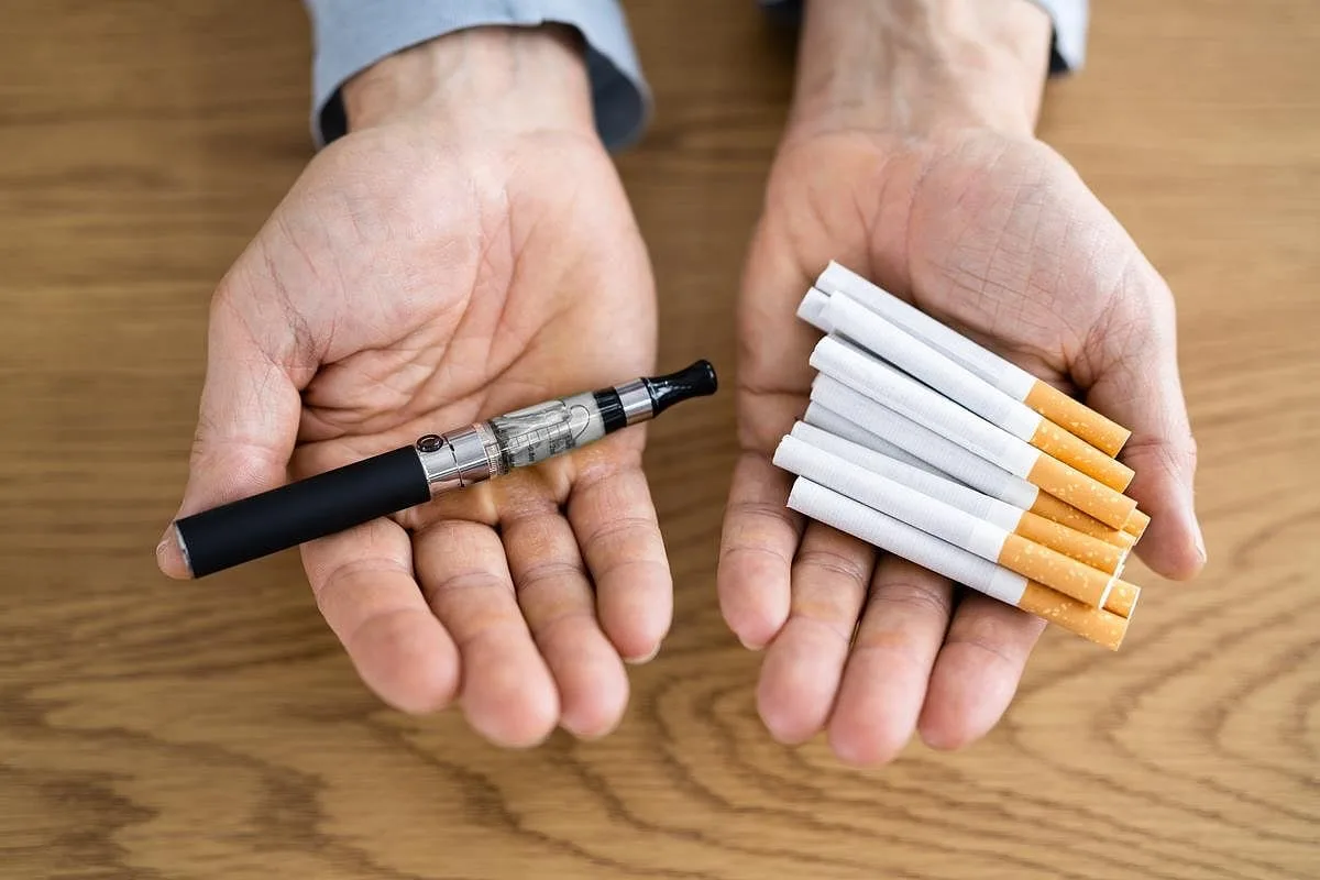 Panel ofrece primeras directrices para el uso de cigarrillos electrónicos a fin de ayudar a los fumadores a dejar de fumar