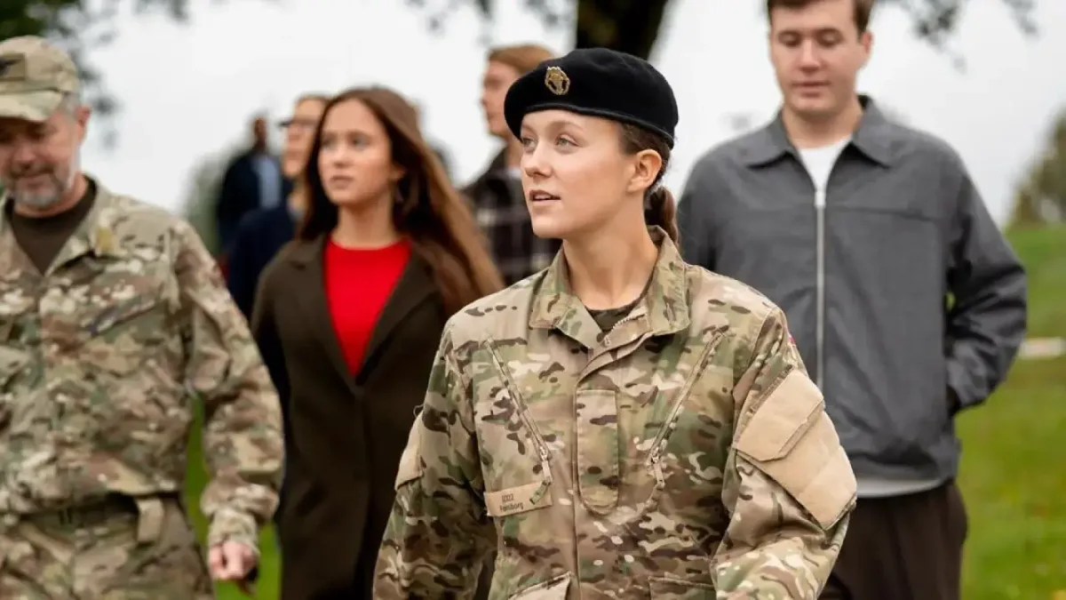 La razón por la que Isabella de Dinamarca utiliza un apellido diferente al del príncipe Christian durante el servicio militar