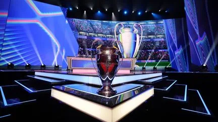 Un programme dense pour le PSG, des adversaires prestigieux pour Lens, réceptions ouverts et déplacements relevés pour Lille... Découvrez le tirage des trois clubs français en Ligue des champions