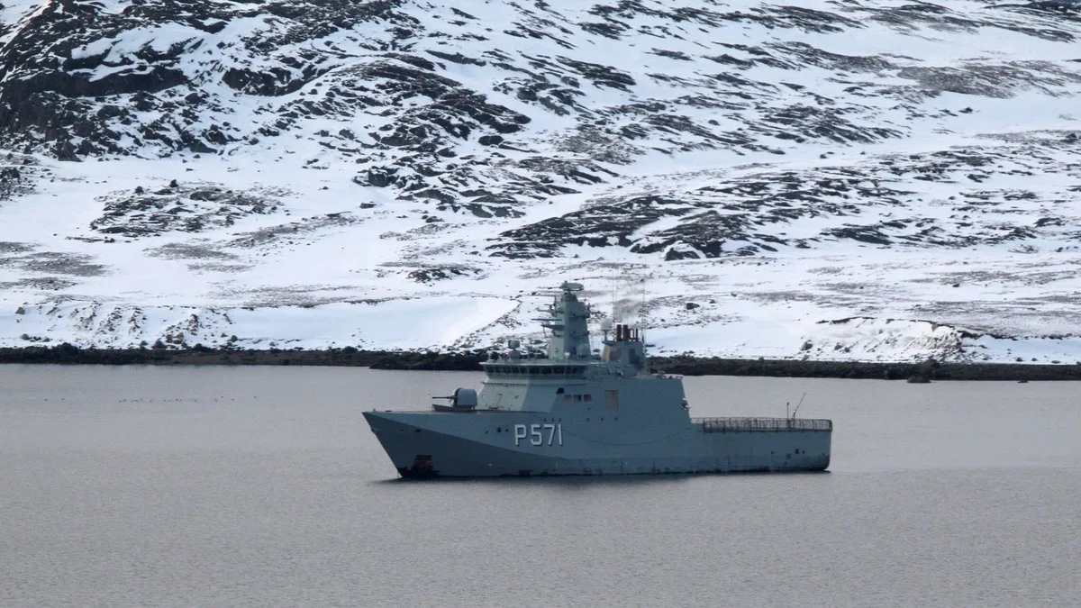 Llega a Groenlandia el primer contingente de reclutas daneses que hará su servicio militar en la isla