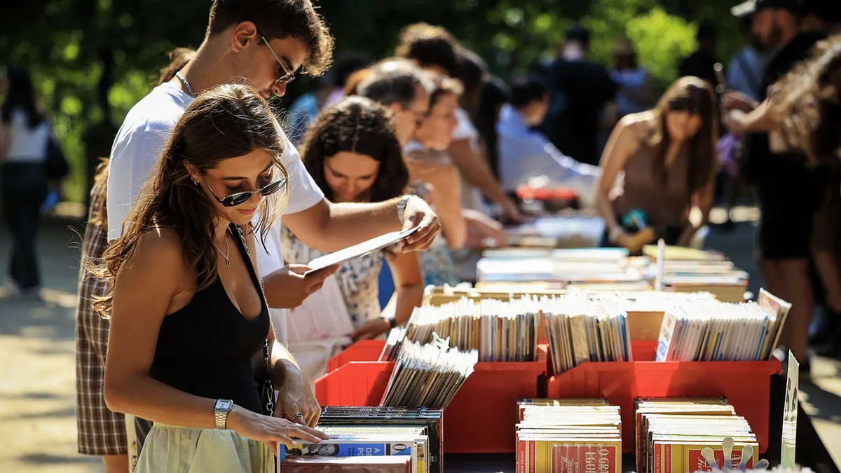 Sob o signo de Inês Lourenço, Feira do Livro do Porto afirma-se como festival literário