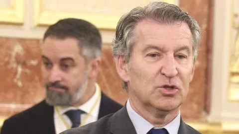 Pensionistas, avisados estáis: los 3 hachazos de Feijóo y Abascal a tu bolsillo