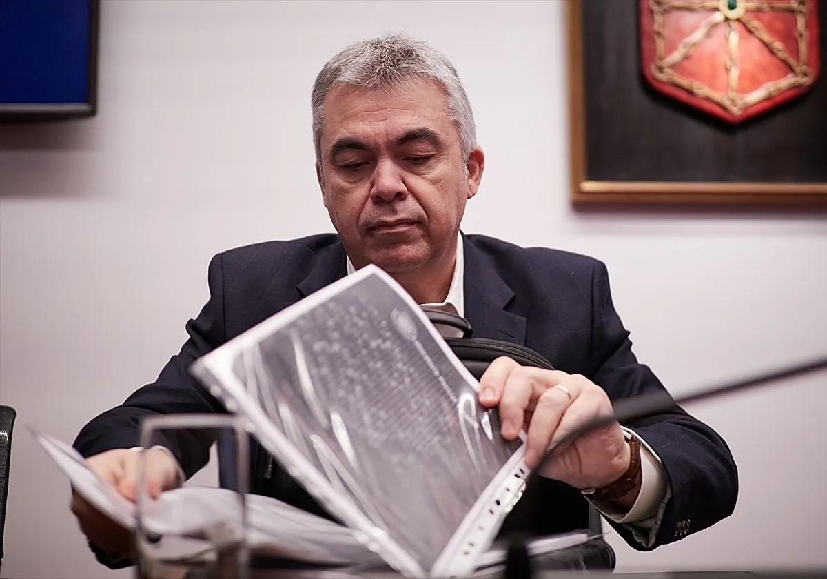 El juez que investiga presuntos amaños de obras públicas por parte de Cerdán pide sus agendas requisadas en el caso Leire