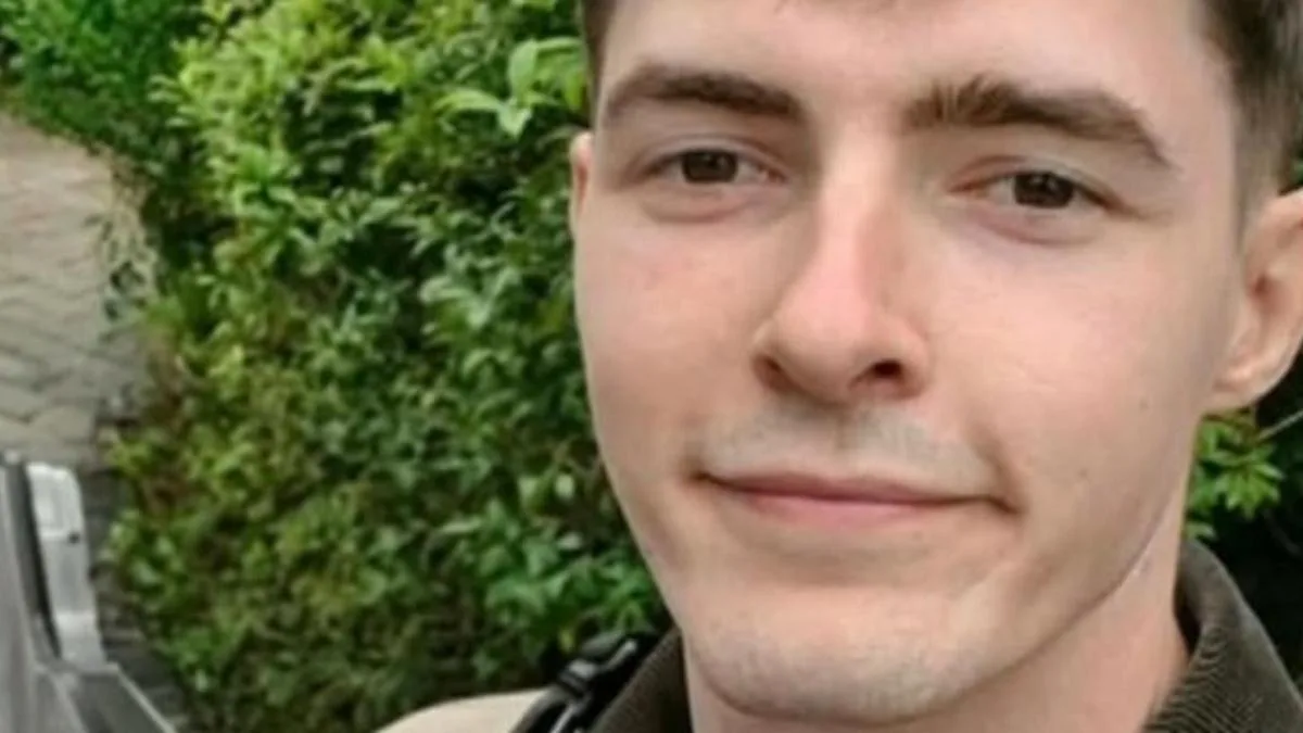 Six teens accused of murder fight DNA test after blood found on shoe