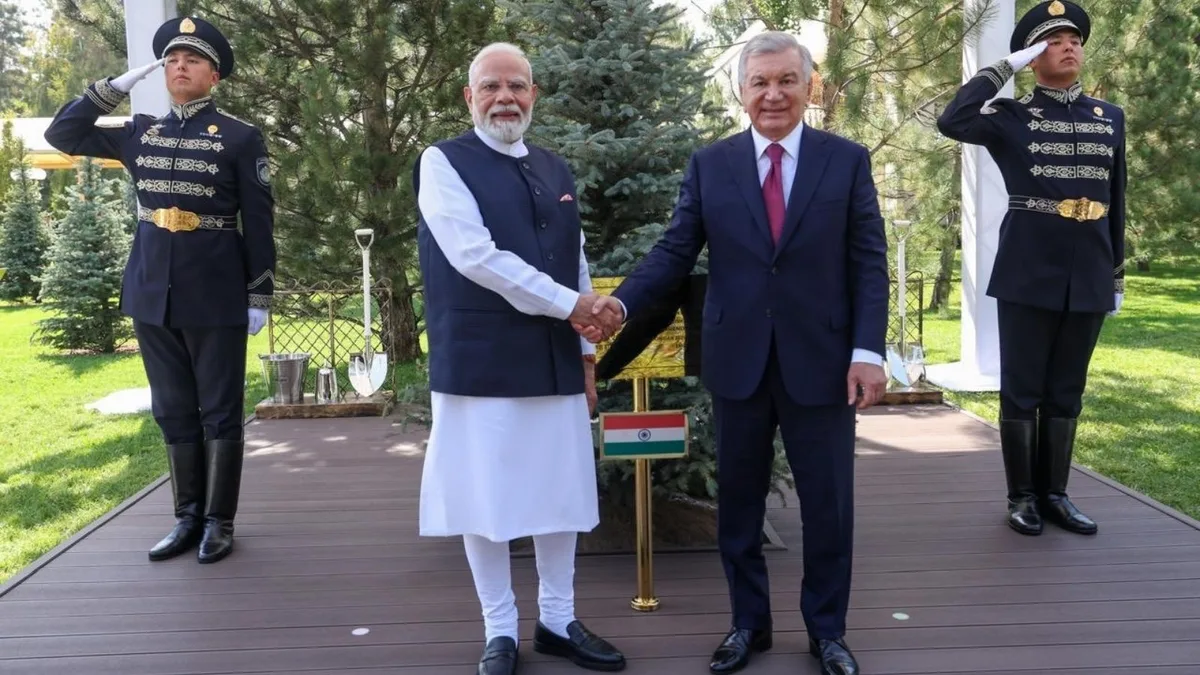 Modi, Uzbek President Mirziyoyev talk uranium supply, set $5 billion trade target