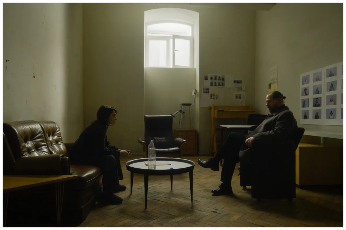 ‘Supporting Role’ Review: Dato Bakhtadze Captivates in a Nocturnal Odyssey Through Tbilisi