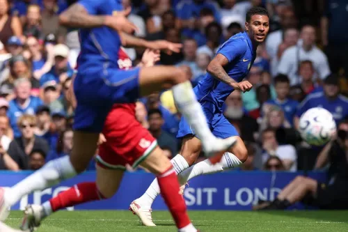 Morgan Rogers discusses his Chelsea move and Xabi Alonso's coaching style