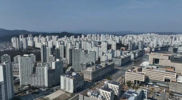 '70% 폭등 후 폭락' 세종, 공무원 대이동에도 내년 입주 물량은 '0'