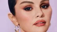 Ator de “Os Feiticeiros de Waverly Place” sugere cena ousada com ex-colega
