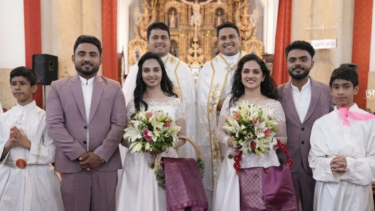 Gêmeos se casam com irmãs gêmeas em cerimônia marcada por padres e coroinhas também gêmeos