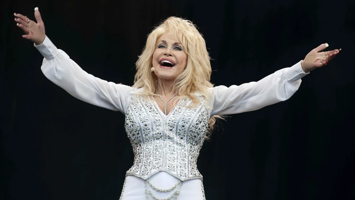 „Eskalierende Drohkampagne“: Streit um Erbe von Dolly Parton entbrannt