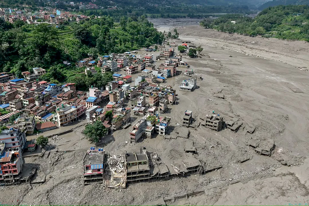 Líderes mundiais reagem à avalanche de lama devastadora que atingiu o Nepal