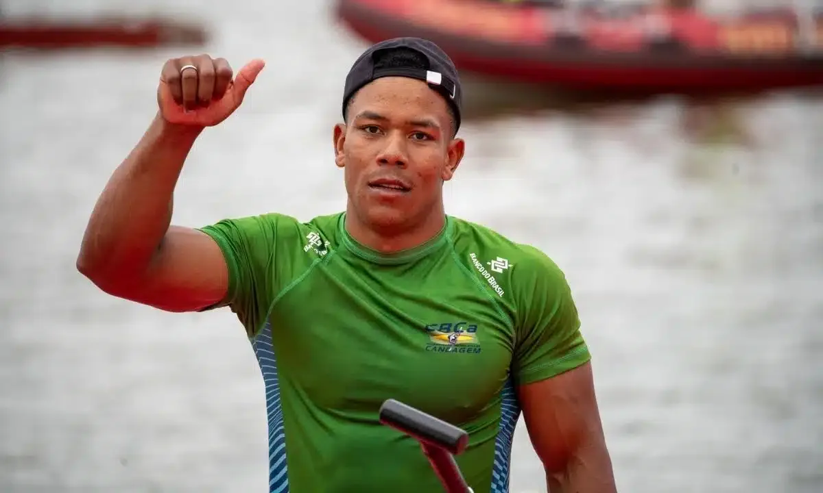 Gabriel Nascimento fica perto do pódio do C1 200m no Campeonato Mundial