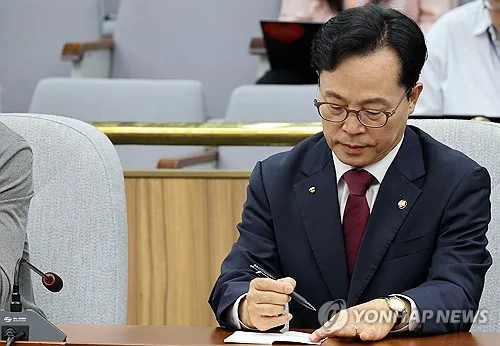 "도박 상담 청소년 연간 5천838명…최초 경험 평균 12.5세"