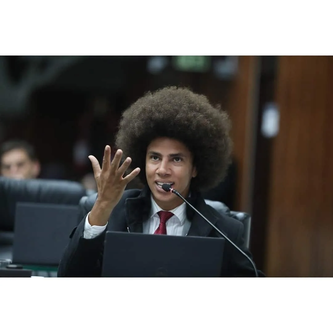 Renato Freitas (PT) é eleito deputado federal pelo Paraná com 115.227 votos