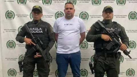 Presos 2 custodios de armas del hampa