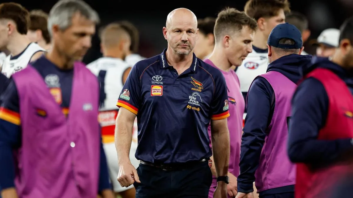 'There is pressure': Crows coach on job security