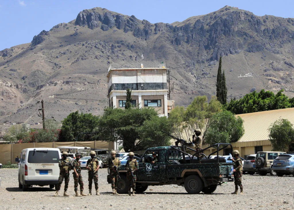 Houthi gains in Yemen, attack on Saudi pipeline compound pressure on oil markets