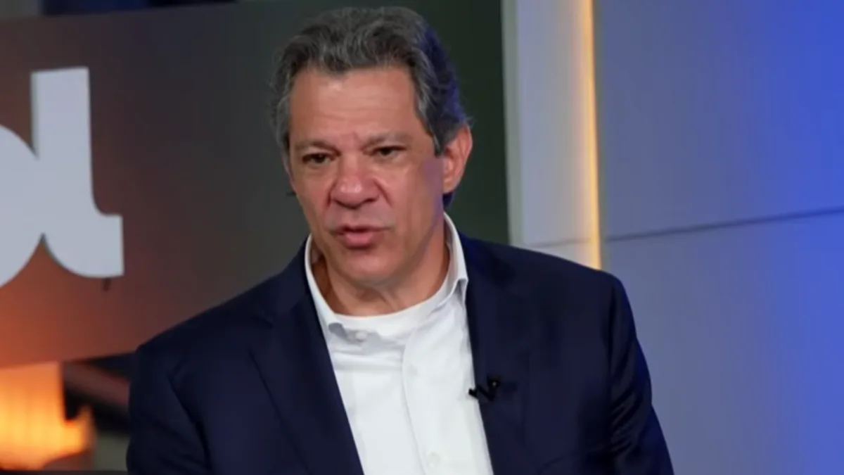 Haddad diz que reestatização é complexa e defende rever contratos