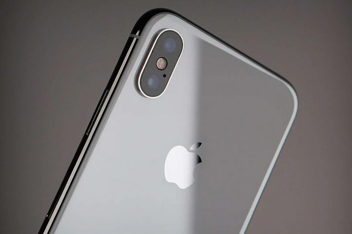 Le smartphone anniversaire d’Apple est désormais obsolète (et un MacBook Pro avec lui)