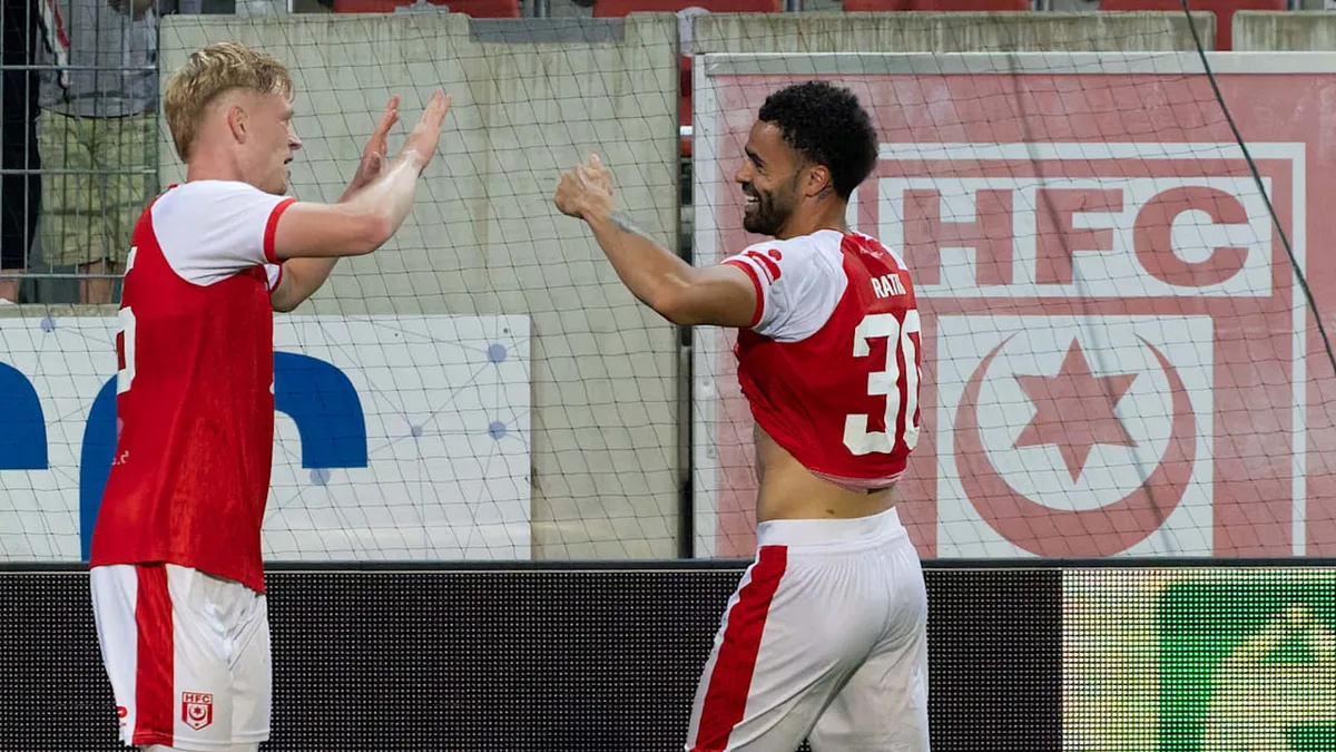 Doppelpack-Held zeigt Bauch - Ratifos Tattoo-Botschaft an die HFC-Fans