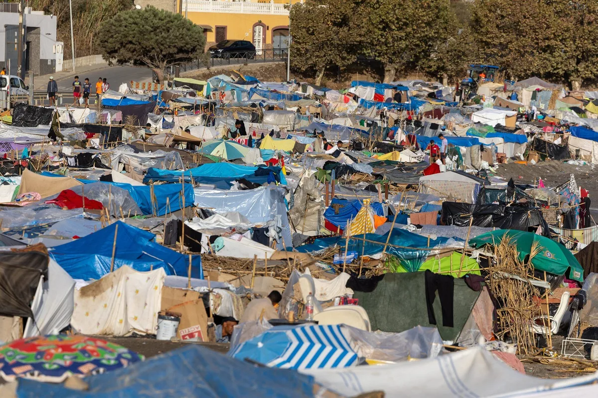 À Ceuta, une visite du roi d’Espagne pour apaiser les traumatismes de la crise migratoire