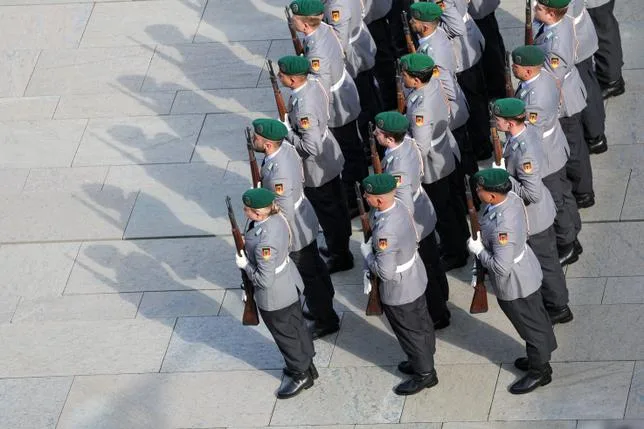 En Allemagne, une IA pour empêcher les extrémistes d’intégrer l’armée