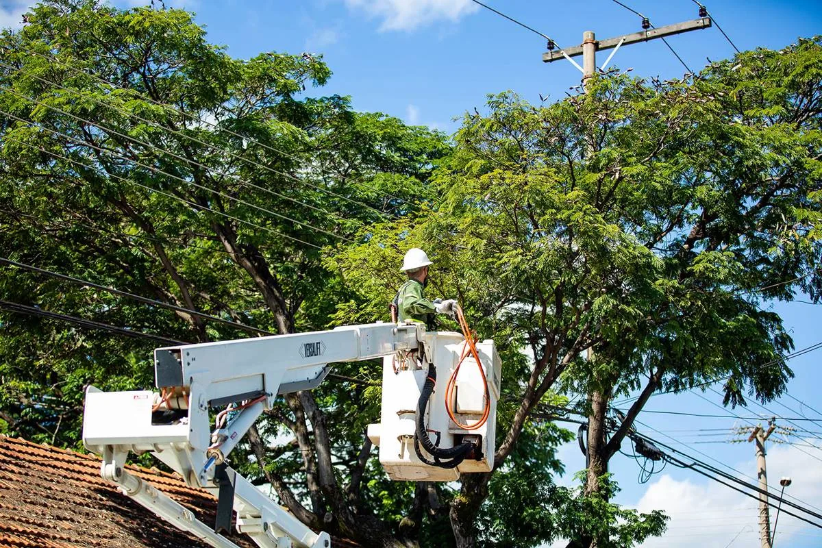 Áreas do Lago Norte, SIA e Taguatinga ficam sem energia nesta terça