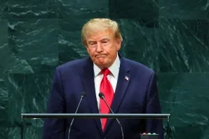 Kiev: Rússia atinge alvo de setor de energia apesar de cessar-fogo proposto por Trump