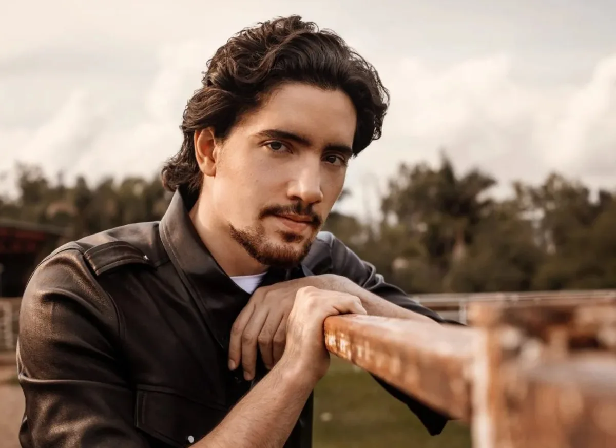 ¿Por qué llevaron a Alex Fernández a urgencias? Este fue el diagnóstico por el que canceló show patrio en Sinaloa