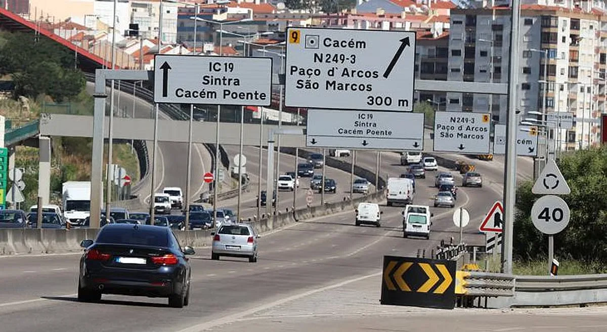 Circulação condicionada no IC19 entre sábado e domingo