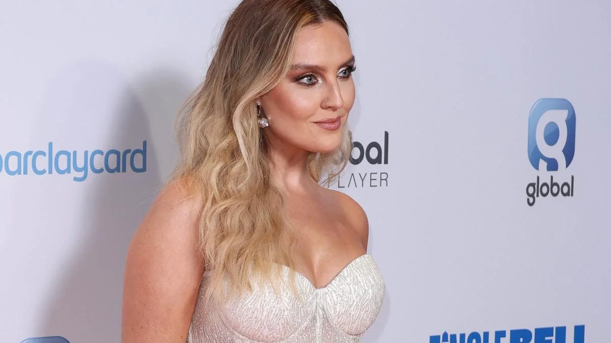 Perrie Edwards 'splits with record label'