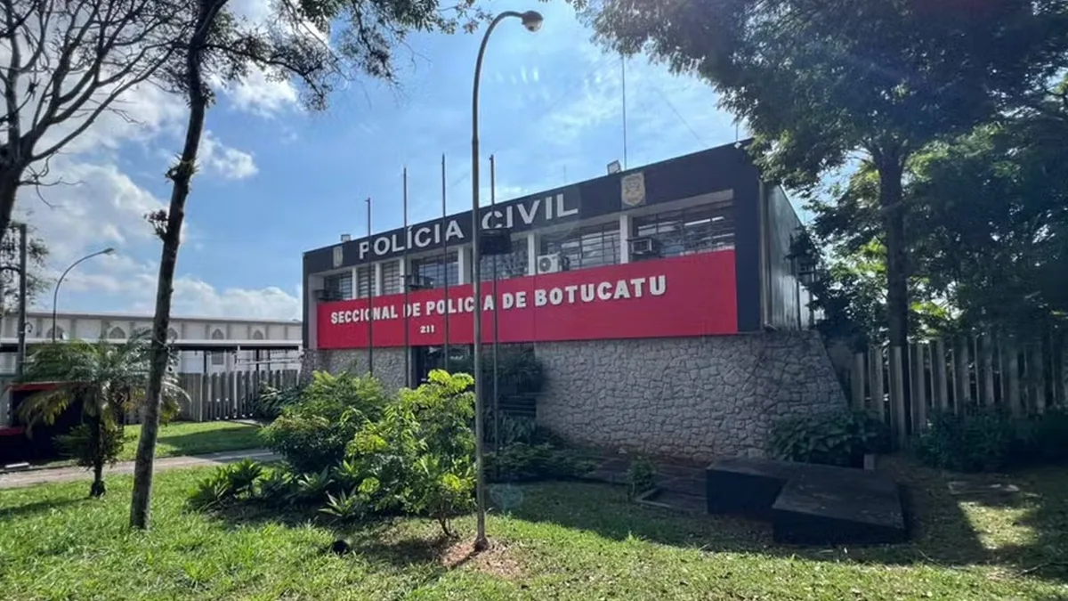 ÁUDIO: grávida simula pedir pizza para denunciar violência doméstica e homem é preso pela PM
