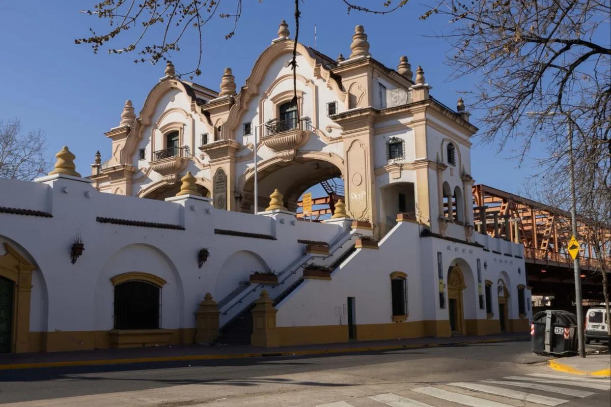 Adiós a los baches en este ícono del Riachuelo: terminaron las obras en una de las arterias más transitadas de la Ciudad