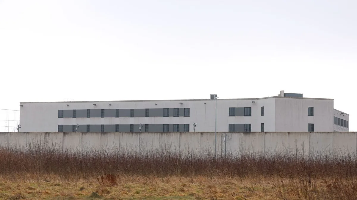 Justiz: Verfahren gegen Ex-Mitarbeiter der JVA Gablingen verbunden