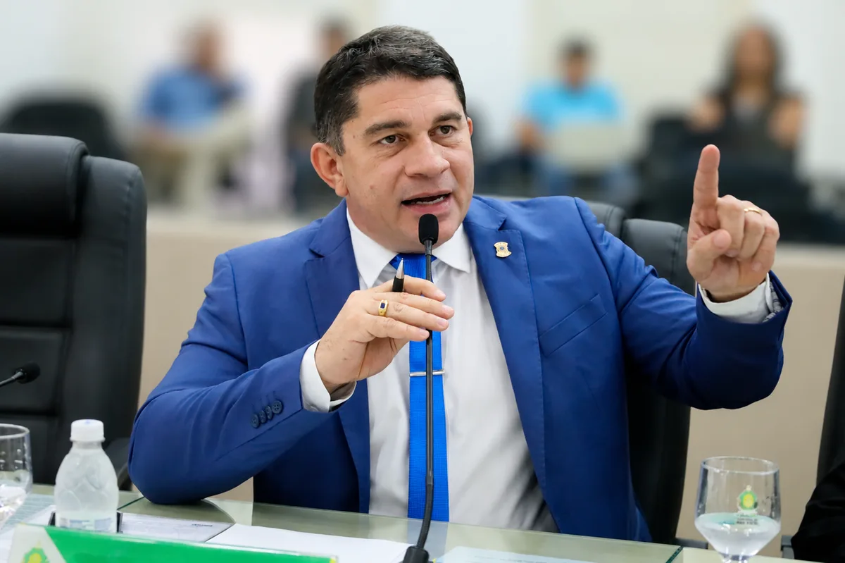 Vereador cobra execução de emendas da saúde e Câmara convoca secretário a prestar esclarecimentos