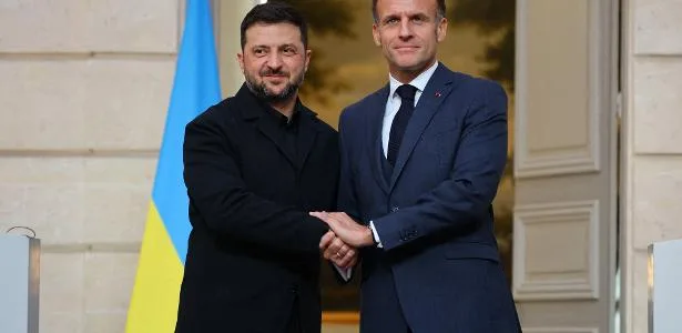 Presidente da França anuncia envio de mísseis interceptadores à Ucrânia