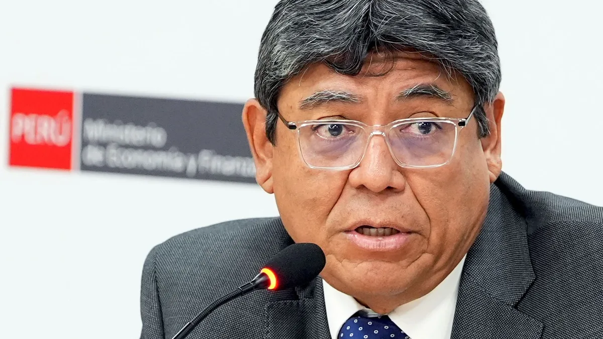 Tres sectores de la economía ya se encuentran en recesión, alerta el MEF: “No será posible pasar el 4% este año”, según Cuba