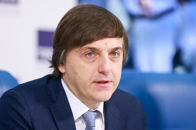 Кравцов назвал число первоклассников в 2026 году