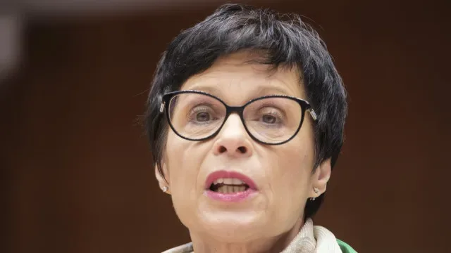Comissária para o Alargamento da UE diz que Europa atrai cada vez mais