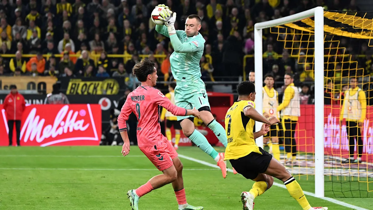 Er wollte eigentlich weg - Werder-Keeper Hein lässt Backhaus vergessen