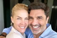 Ana Hickmann mostra “chá de lingerie” antes de casamento com Edu Guedes