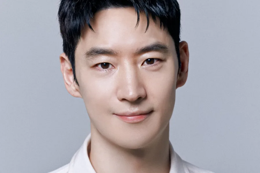 Lee Je Hoon In Talks For New Horror Thriller Film
