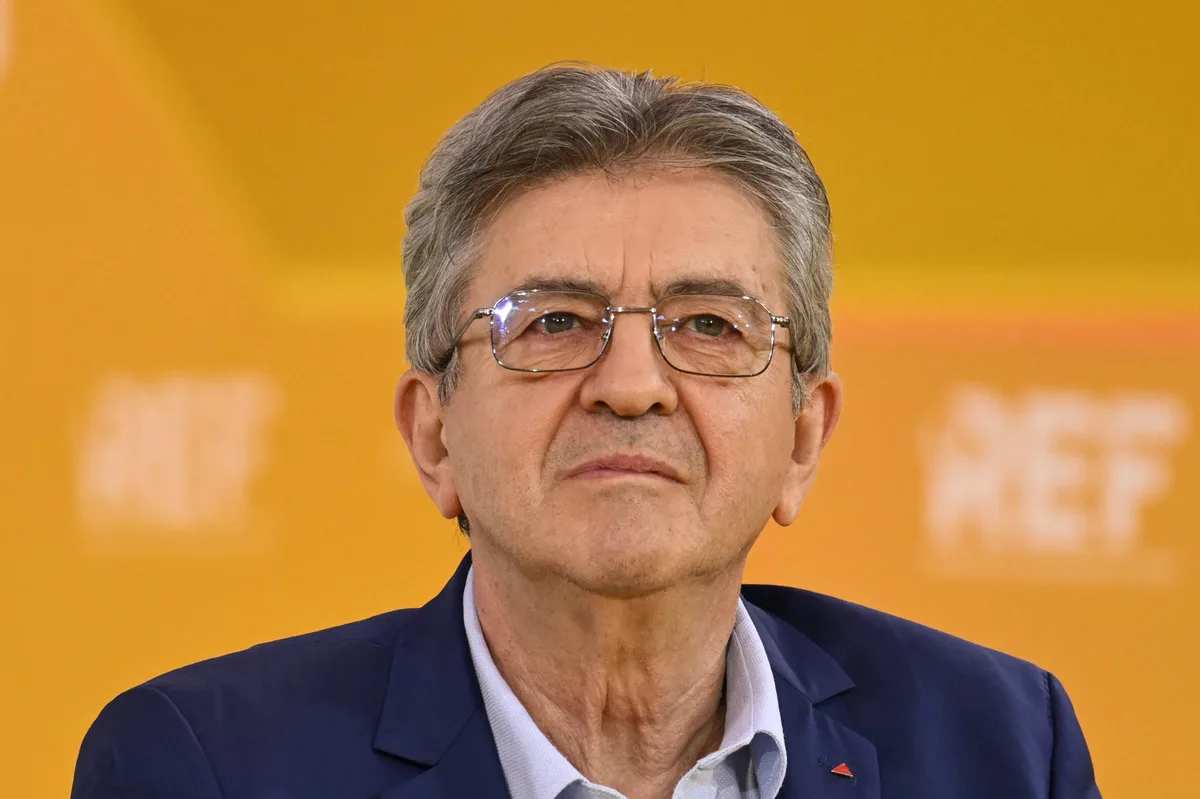 Présidentielle 2027 : Jean-Luc Mélenchon, le "vote inutile" et le but contre son camp du PS