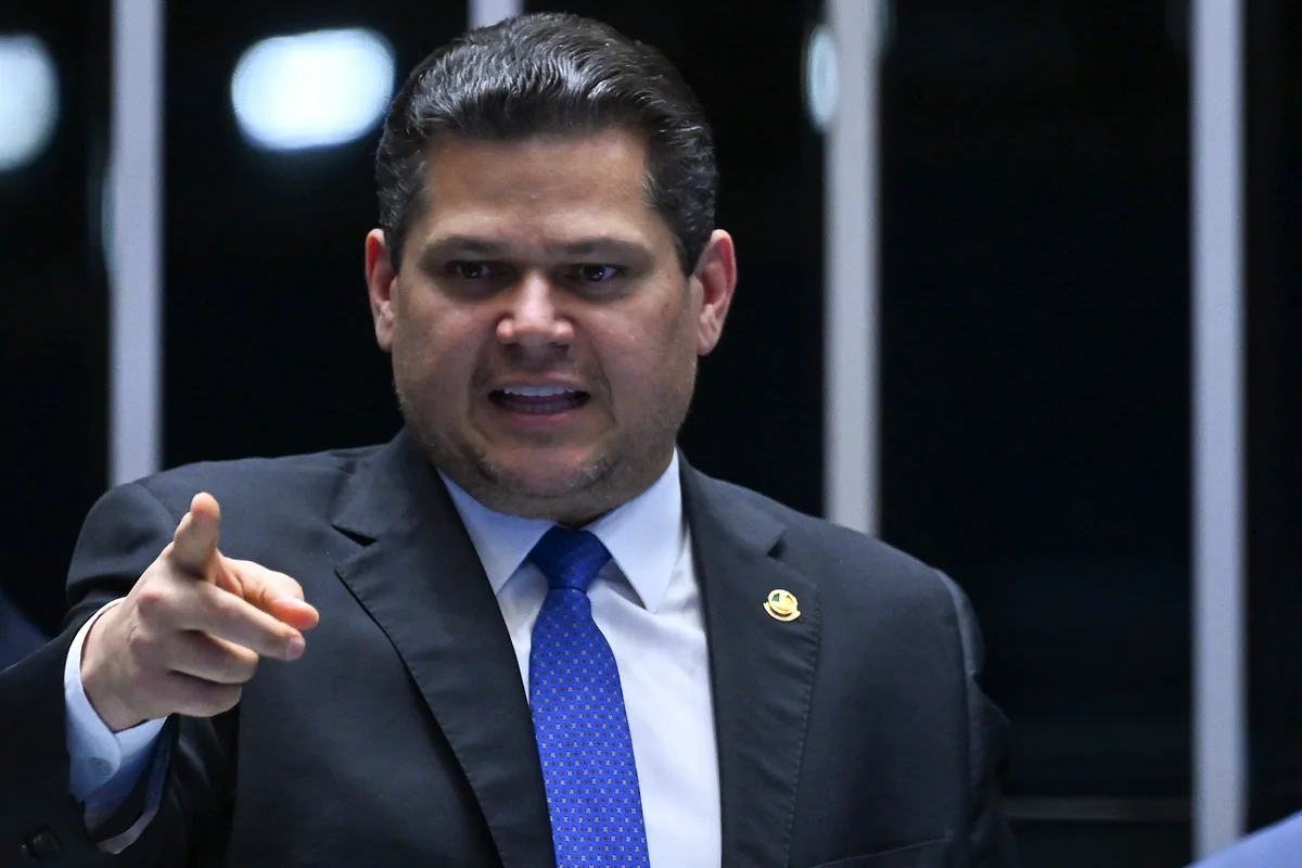 A jogada de Davi Alcolumbre para tentar se manter no comando do Senado
