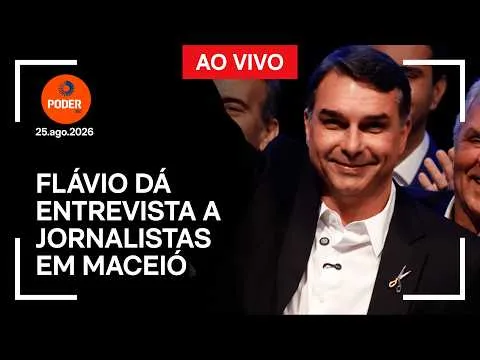 Ao vivo: Flávio dá entrevista a jornalistas em Maceió