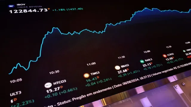 Bolsas europeias abrem mistas com foco na inflação da zona euro