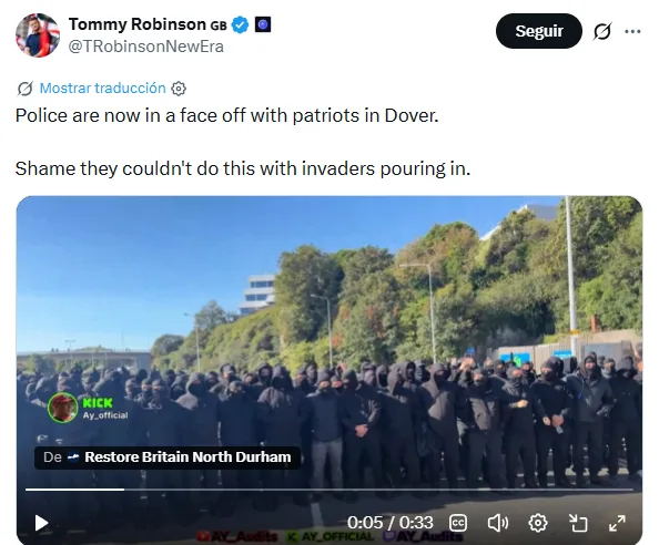 "Patriotas" enmascarados bloquean el Puerto de Dover en una masiva protesta contra la inmigración