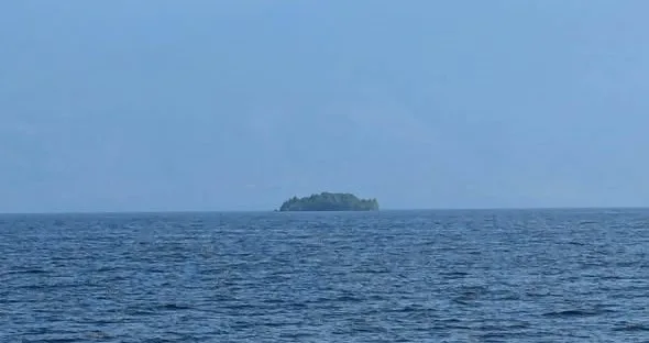 O mistério da ilha flutuante que desapareceu e voltou a 30 km de distância