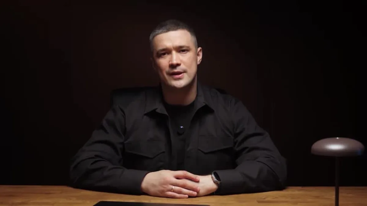 Ukraine's ousted defence minister calls for wartime elections